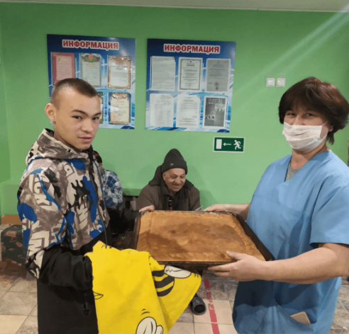 Стартовала всероссийская благотворительная акция «Согревая сердца»