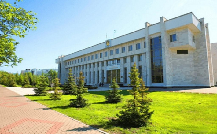 В Башкирии с сентября запретят продажу энергетиков в школах, вузах и театрах